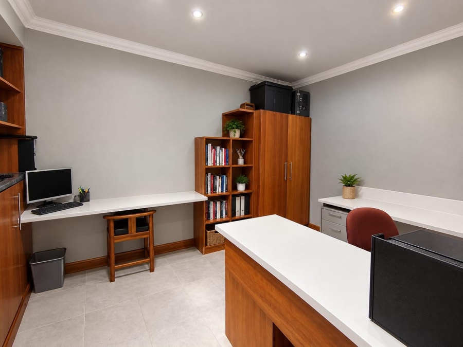 5 Bedroom Property for Sale in Universitas Free State